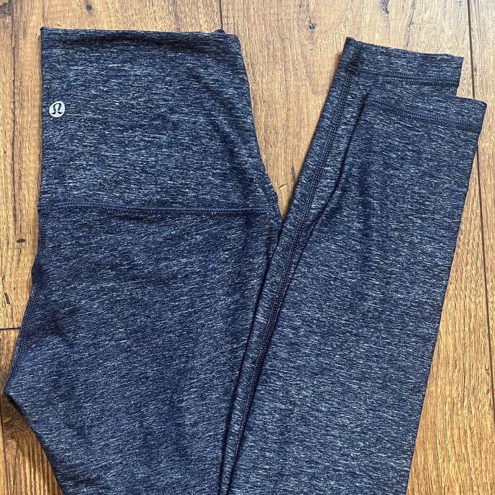 Lululemon leggings size 6 blue gray heather pattern